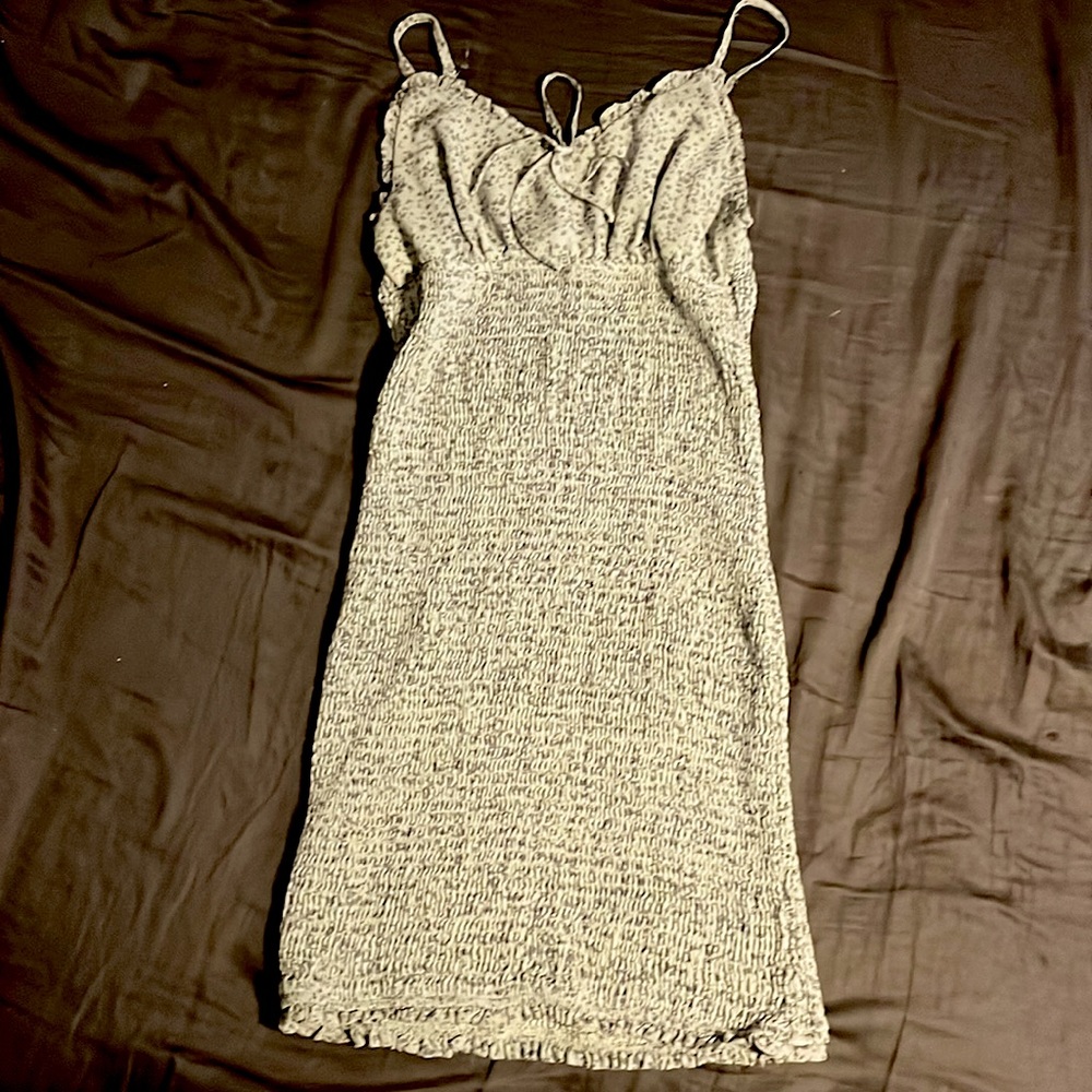 New on the market! Bought it wore it once now I am selling.